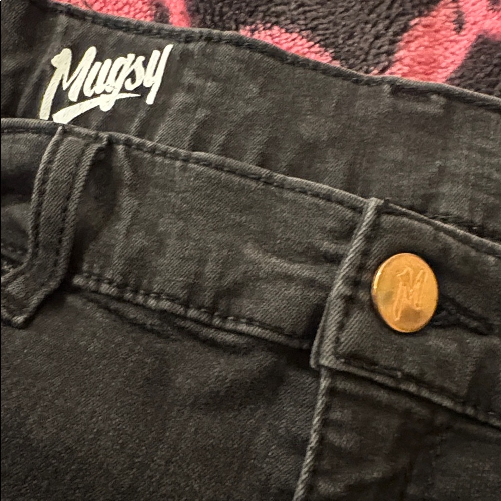 Mugsy Women's Black Jeans